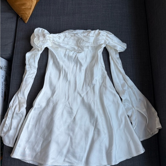 Meshki Giselle Off Shoulder Satin Mini Dress - Picture 2 of 2